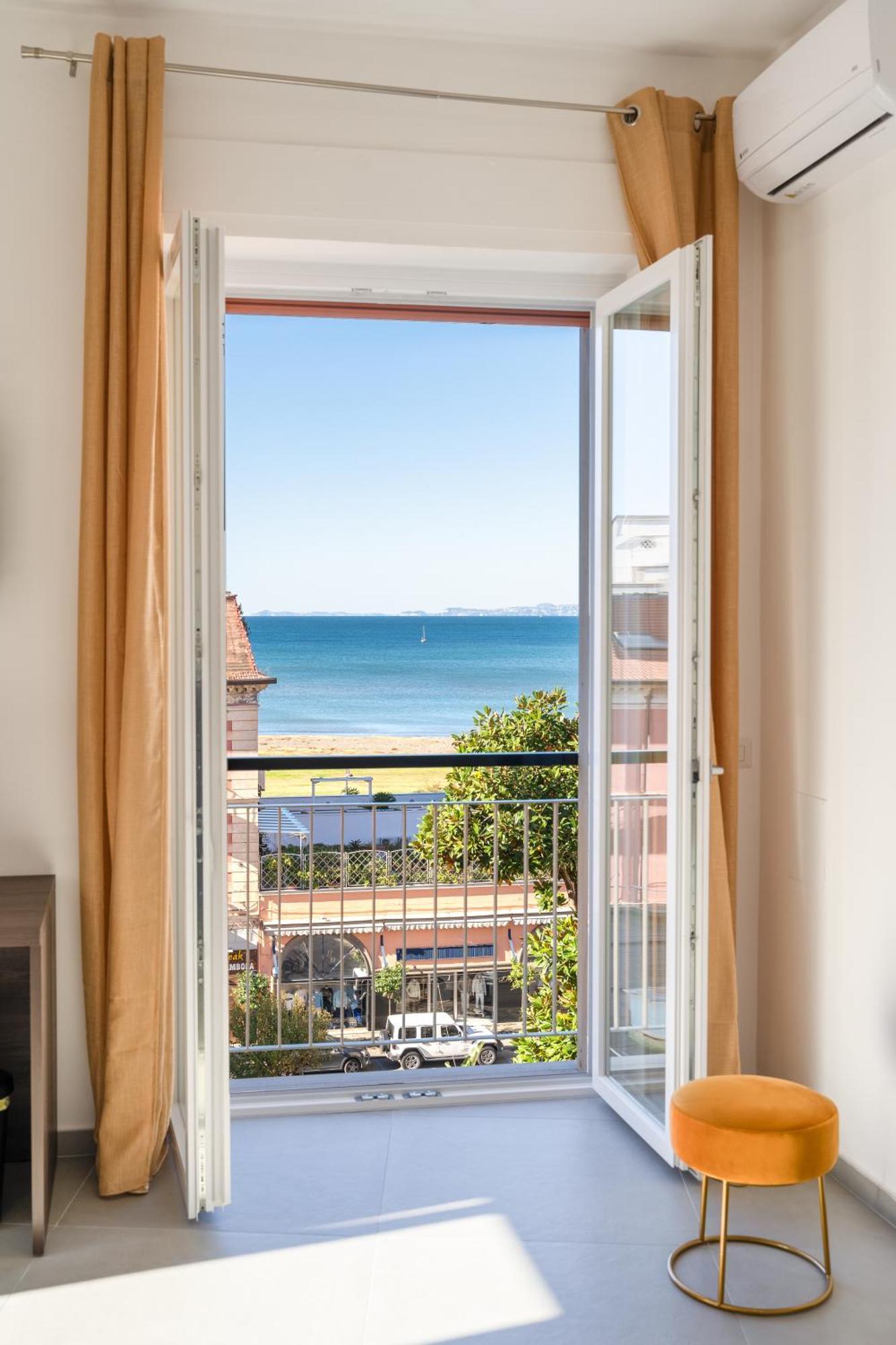 Pangea Luxury Rooms Castellammare di Stabia Eksteriør billede